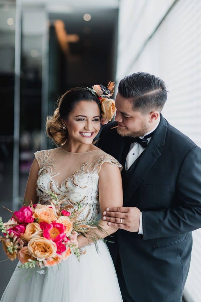 Coiffure mariage chignon sur le côté Coiffure mariage chignon sur le côté