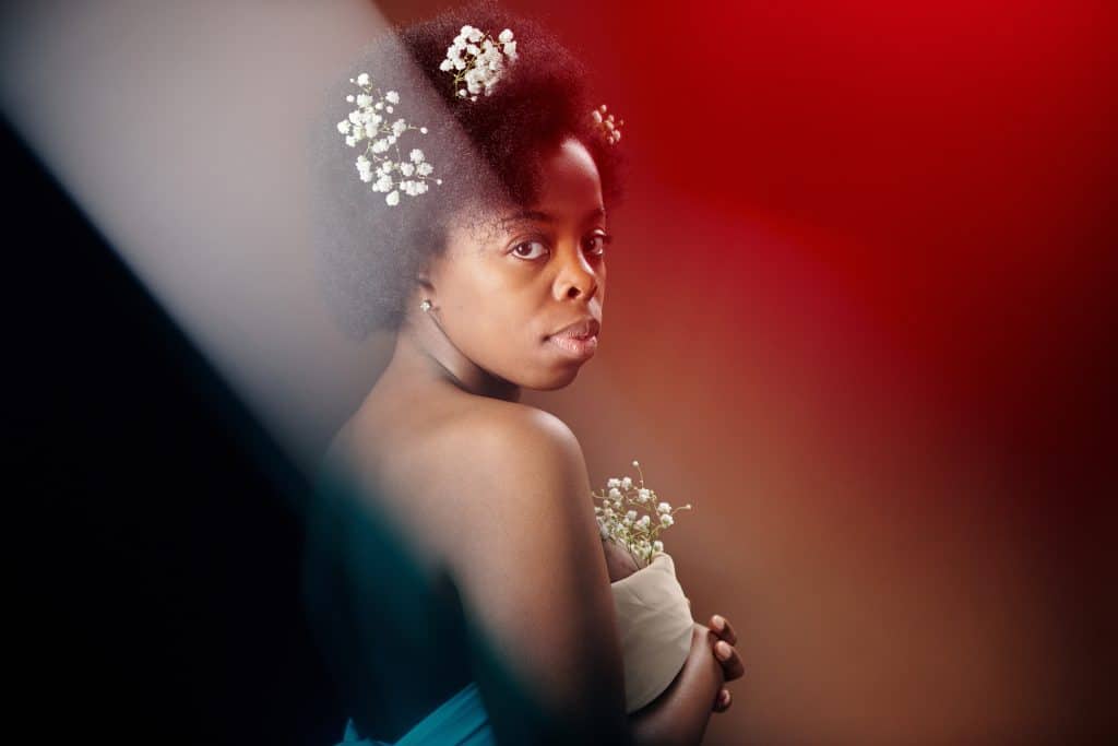 Coiffure mariage chignon fleuri Coiffure mariage chignon fleuri