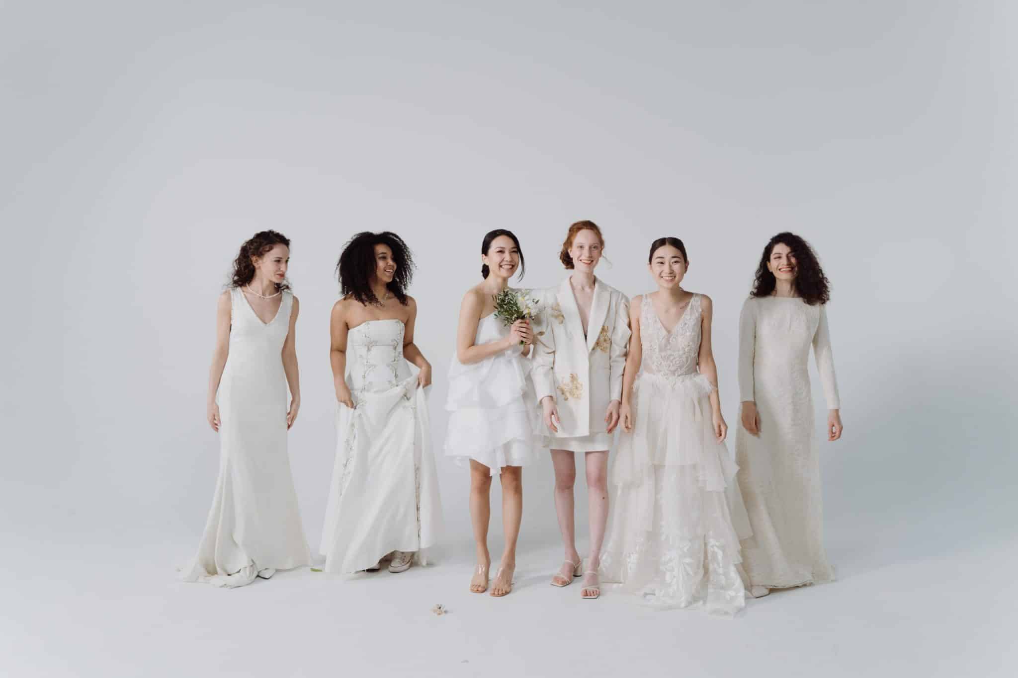 tenues tendance demoiselles d'honneur mariages 2023