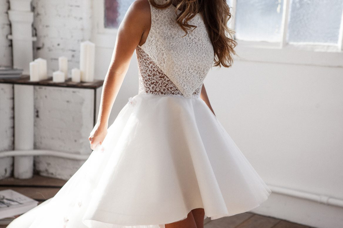 Robe de mariée française créée par Meryl Suissa avant la fermeture de son entreprise